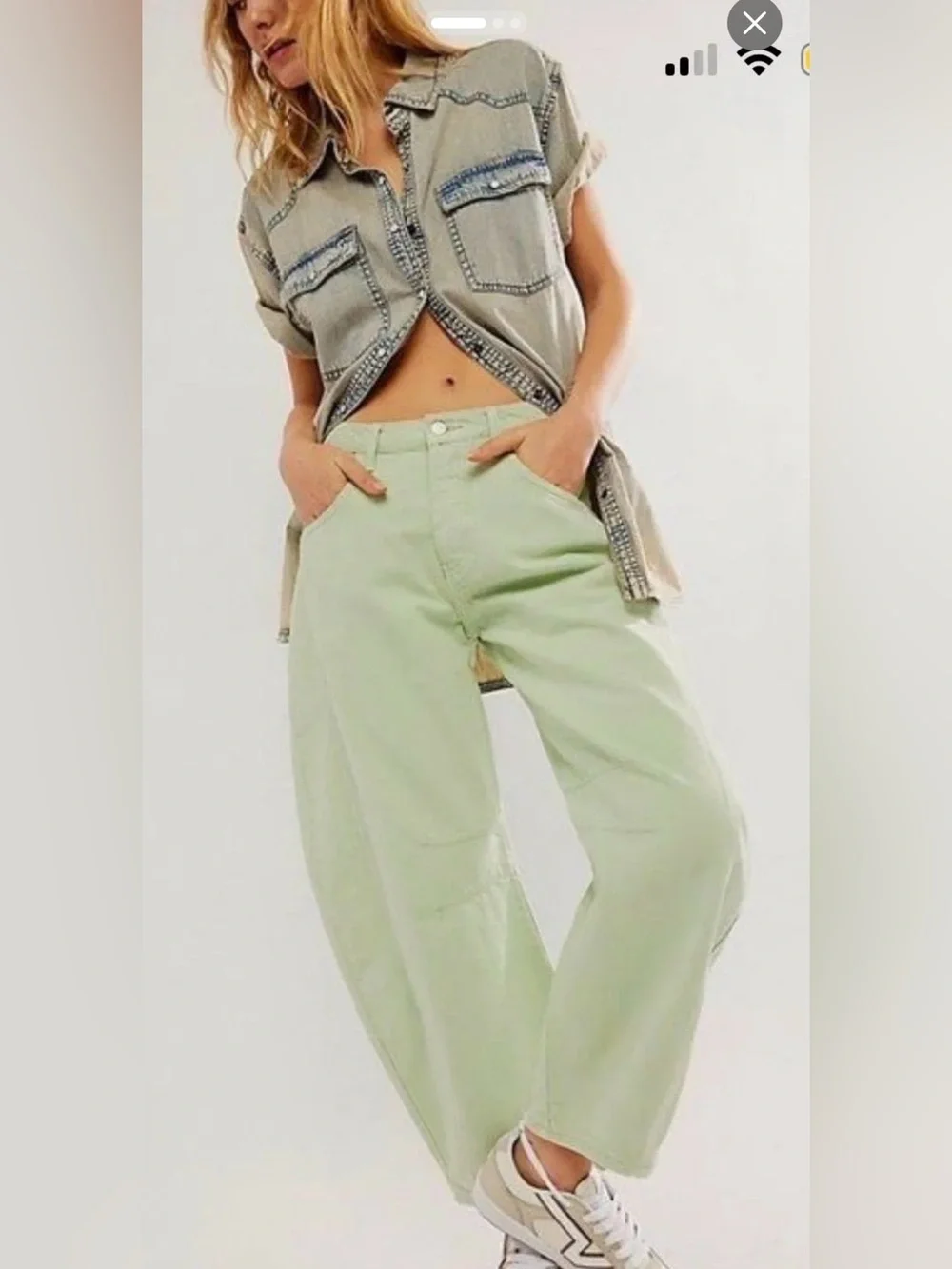 Free People We The Free Lucky You Mid Rise Barrels in Pistachio Size 24 NWOT